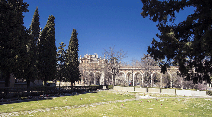 Cementerio Almudena jardín - Servicios funerarios EMSFCM Madrid