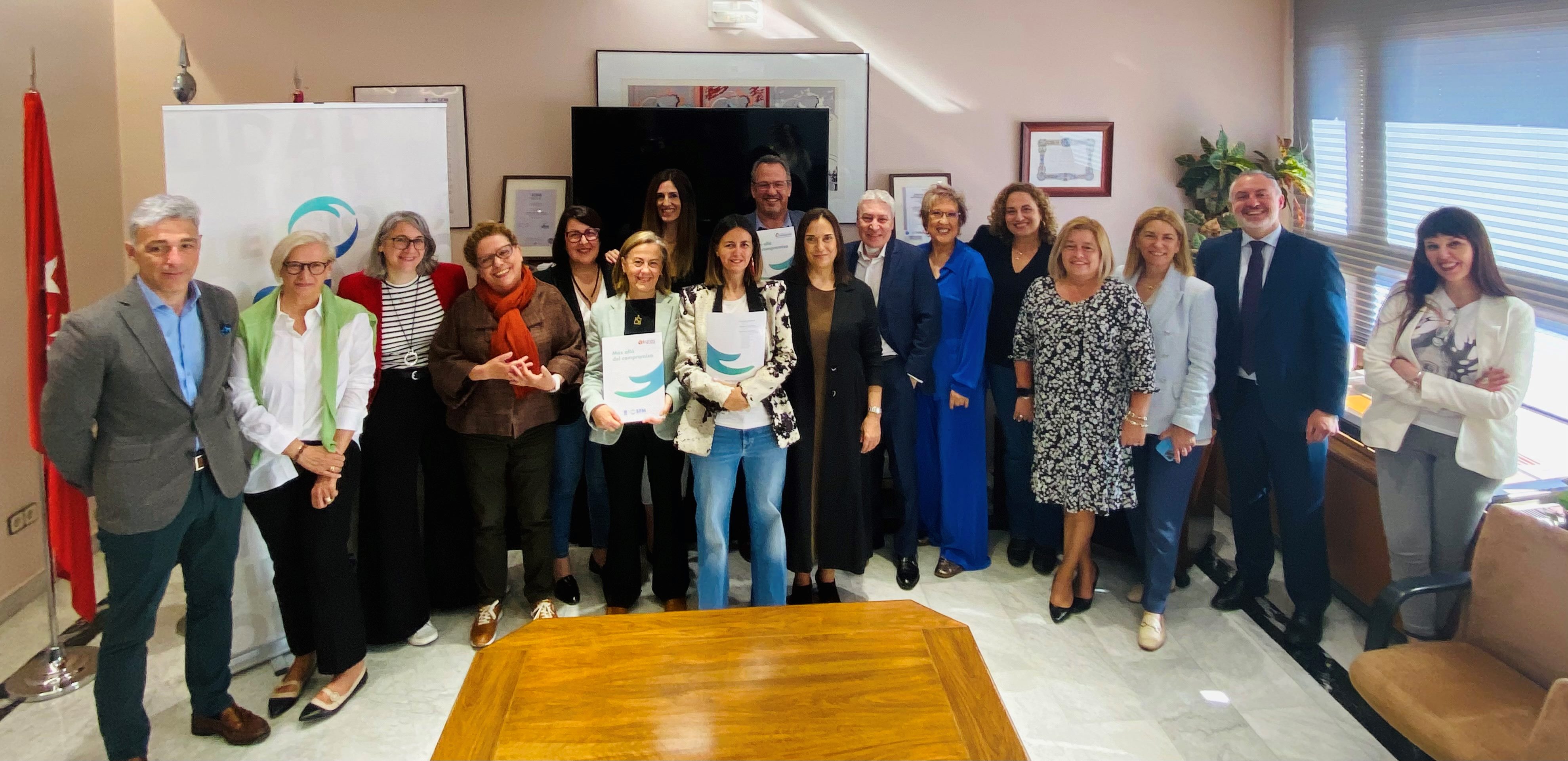 Entrega premios proyectos ayuda al duelo SFM