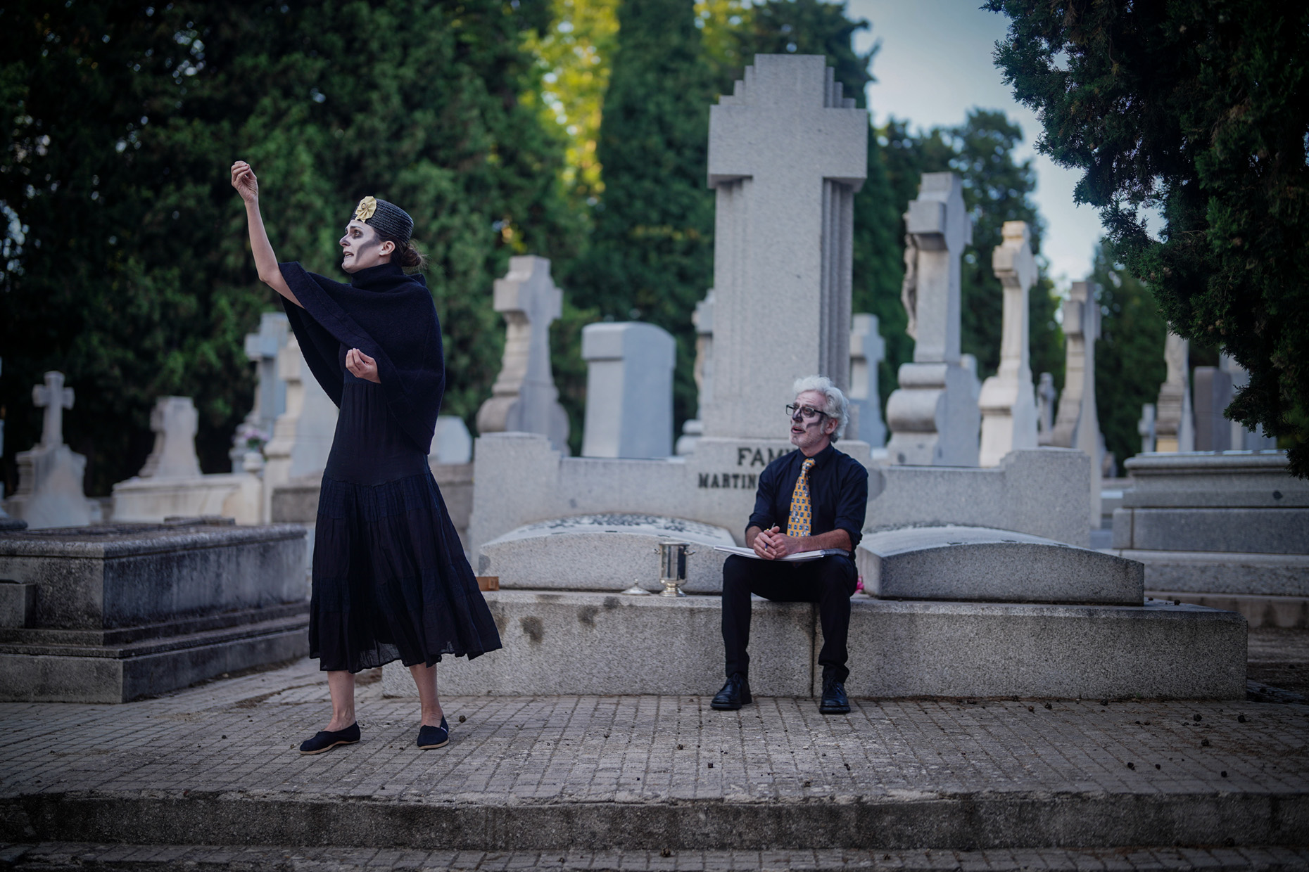 Visitas guiadas nocturnas cementerio almudena