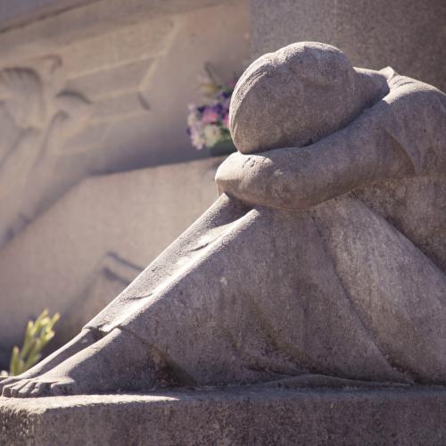 Medidas especiales cementerio Almudena día de Todos los Santos